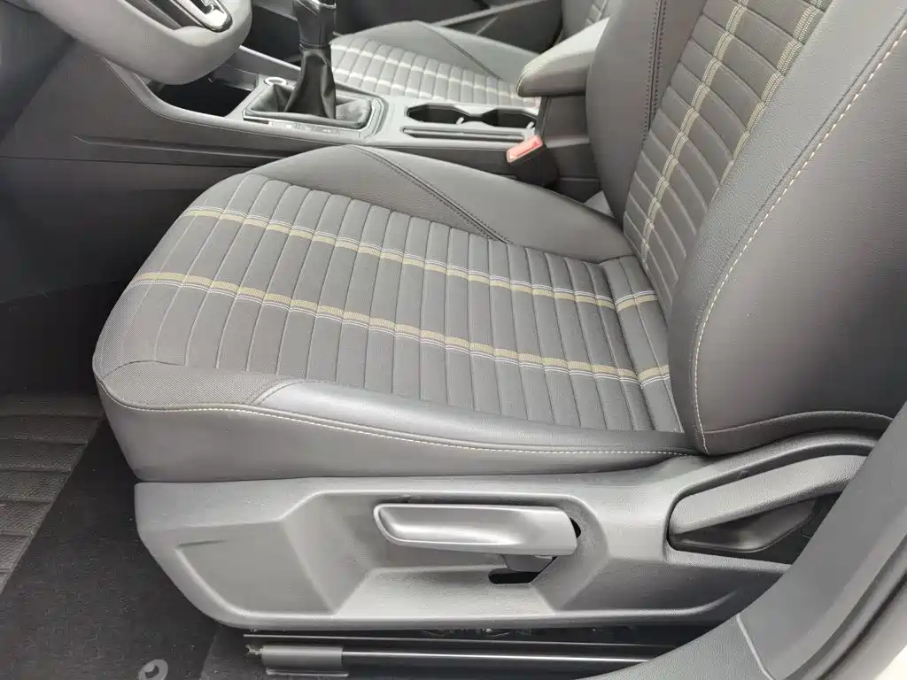 Фото 20 - Volkswagen Lavida