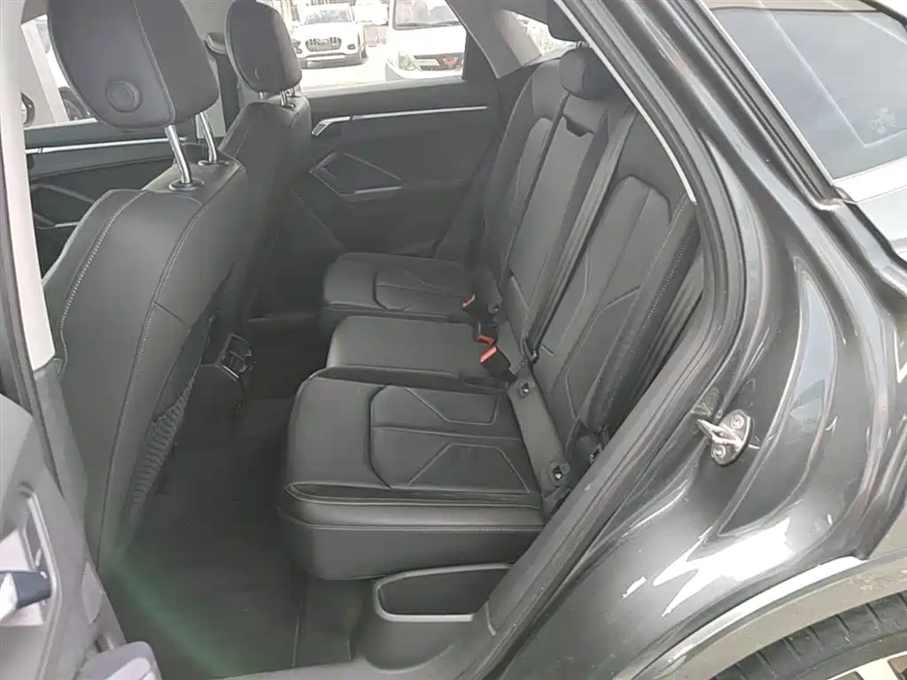 Audi Q3 2020 40 TFSI Fashion Dynamic фото 24
