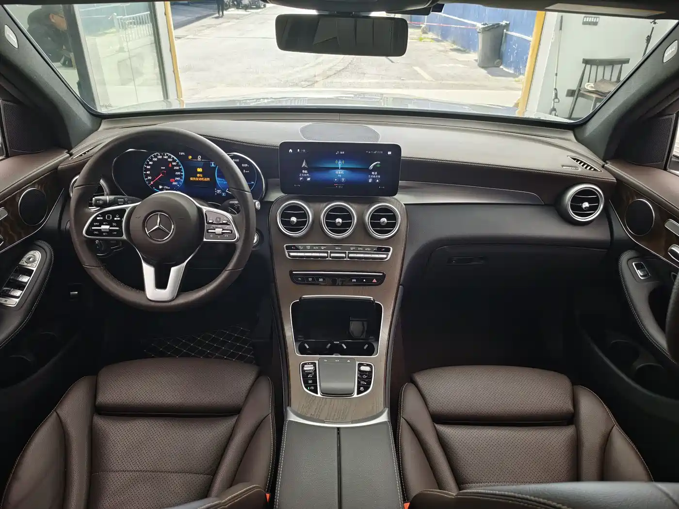 Mercedes-Benz GLC 2020 Facelift GLC 260 L 4MATIC Luxury фото 9