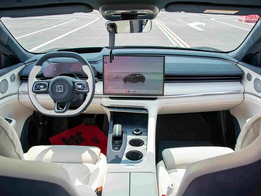 ZEEKR EXTREME KRYPTON 001