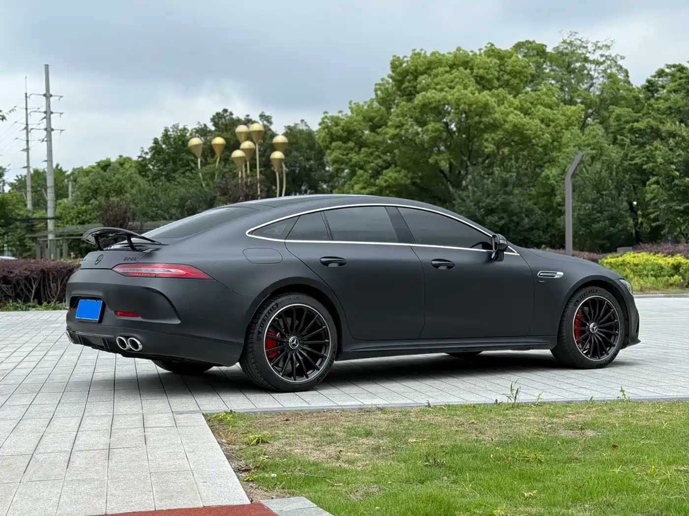MERCEDES-BENZ AMG GT