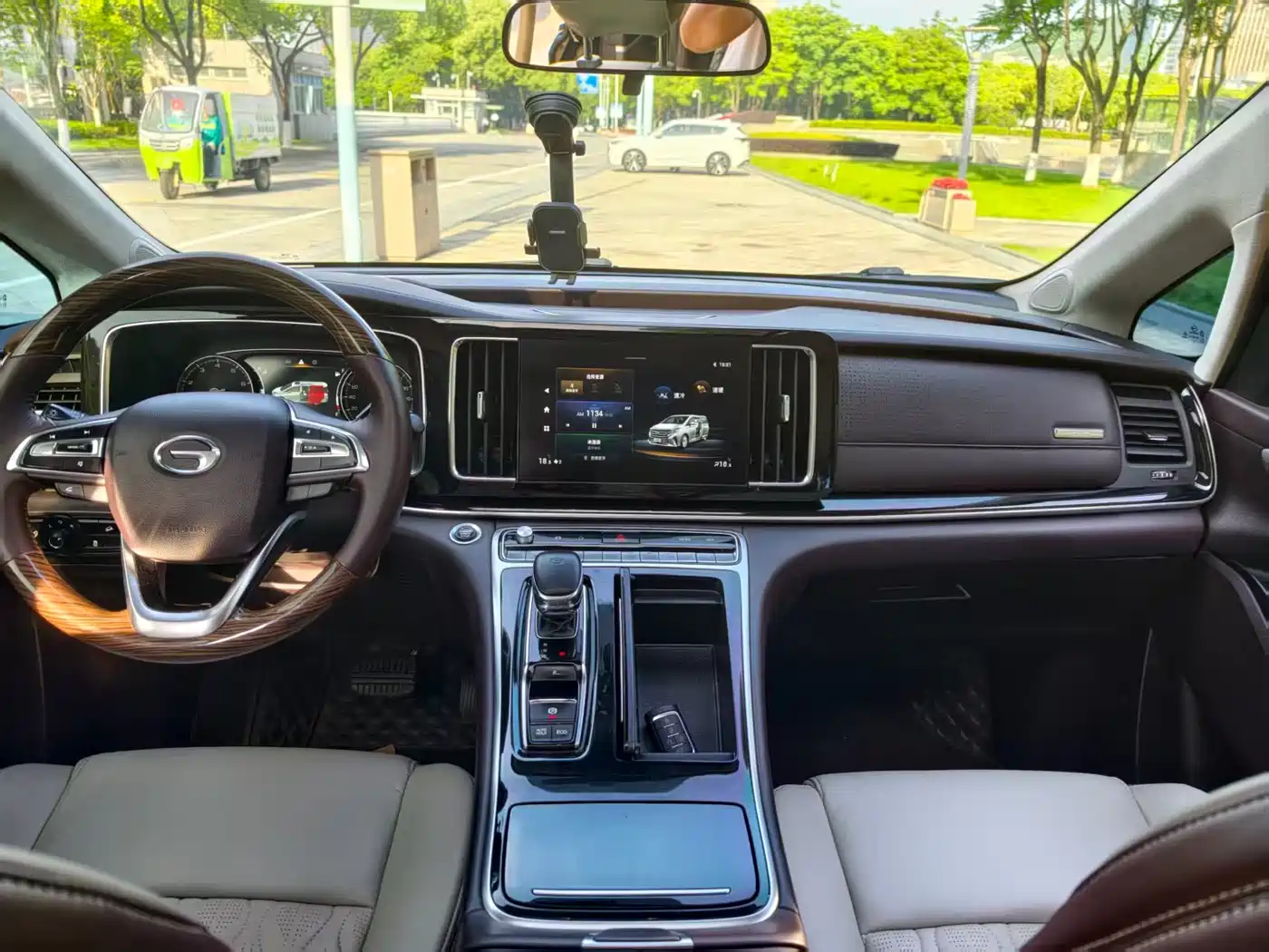 GAC Trumpchi Trumpchi M8 2021 Master Series 390T Prestige Edition фото 10