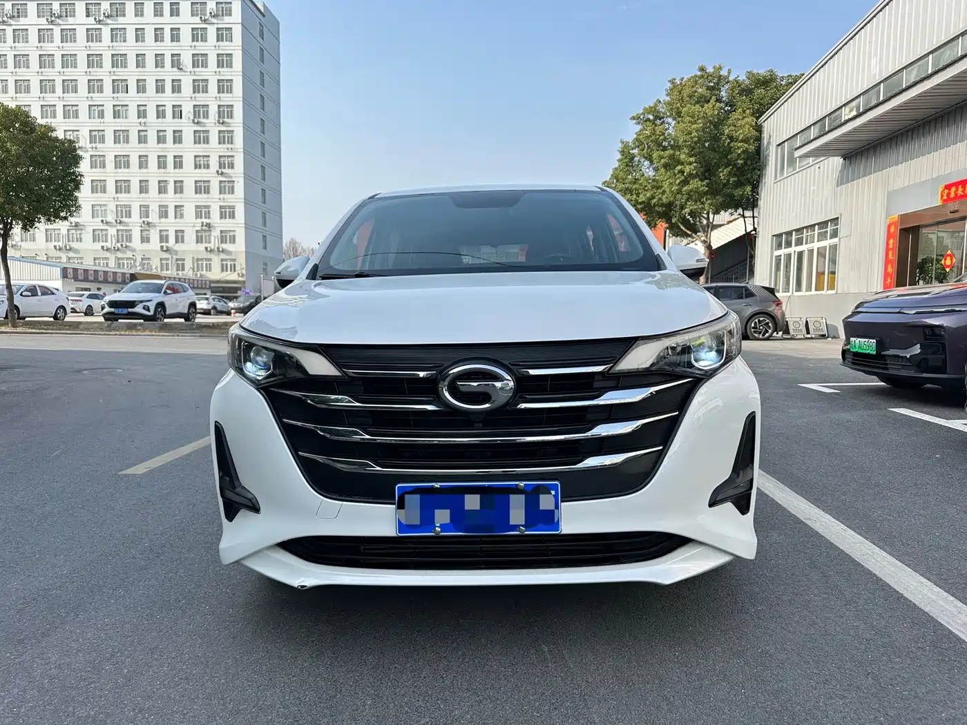 GAC Trumpchi Trumpchi M6 2019 270T Automatic Luxury (6-seater) China V фото 2