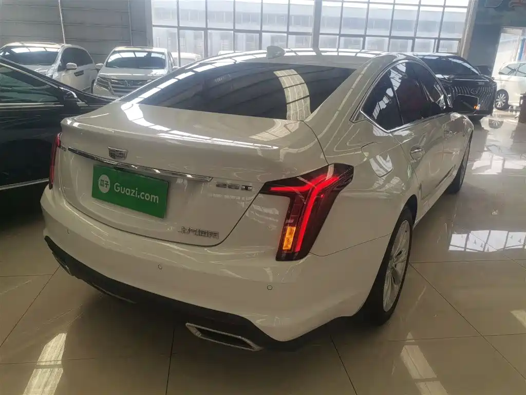 CADILLAC CT5