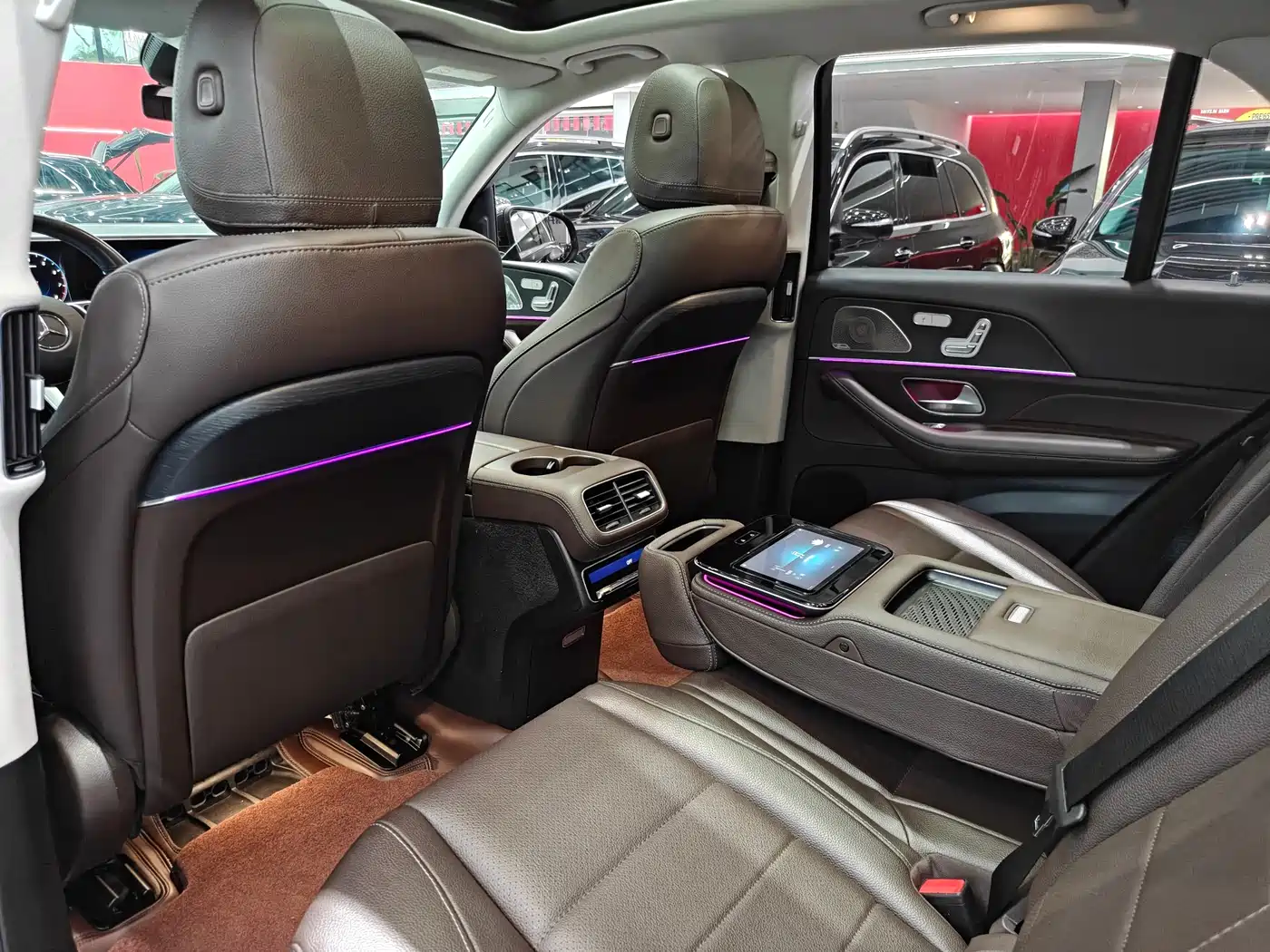 Mercedes-Benz GLE 2023 GLE 450 4MATIC Luxury фото 18