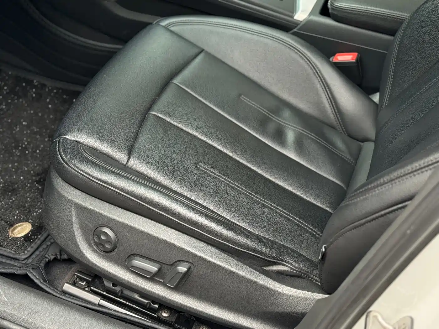 Audi A4L 2019 40 TFSI Progressive (China V) фото 17
