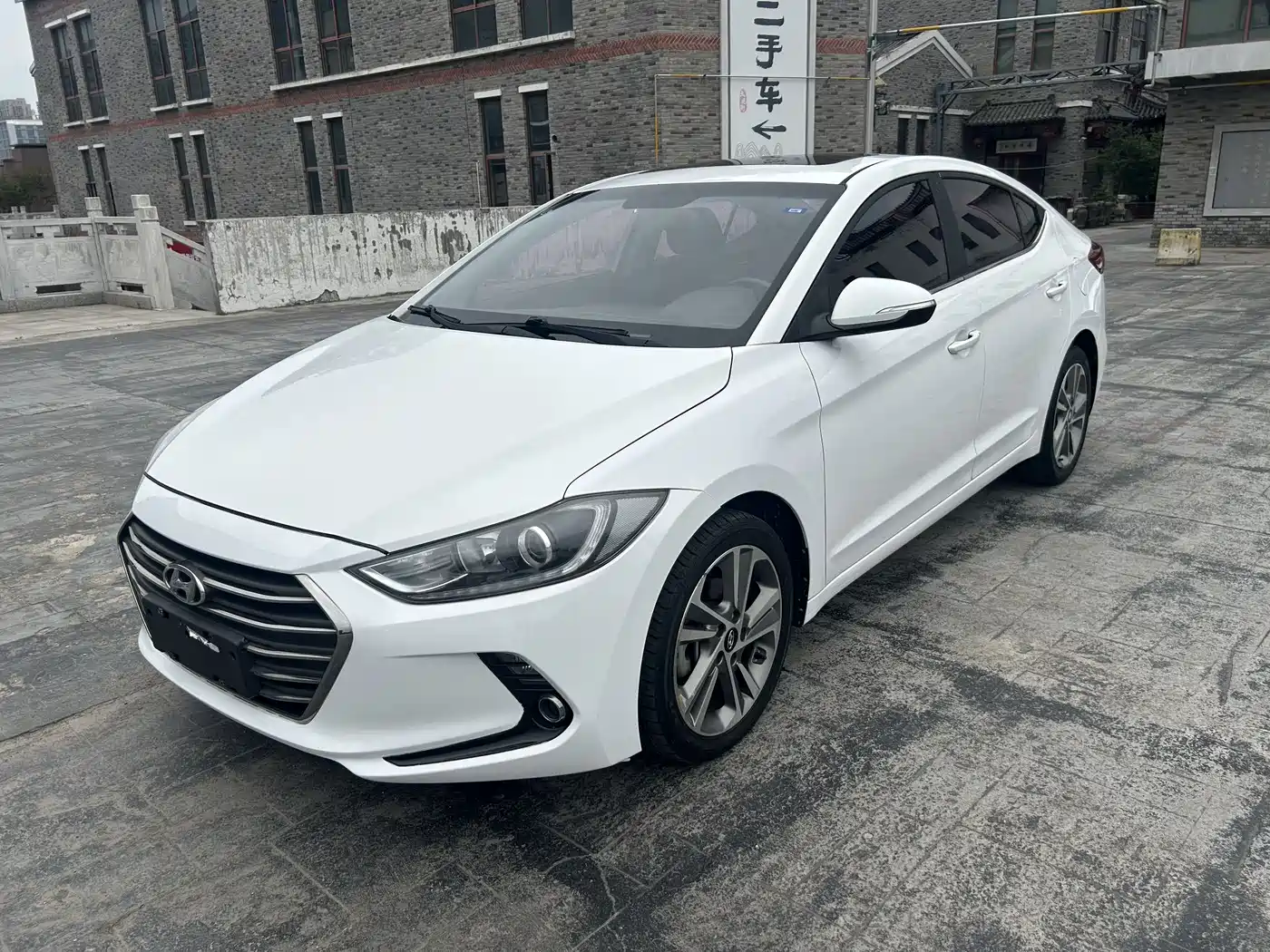 Hyundai Elantra 2016 1.6L Auto Smart·Youth Edition