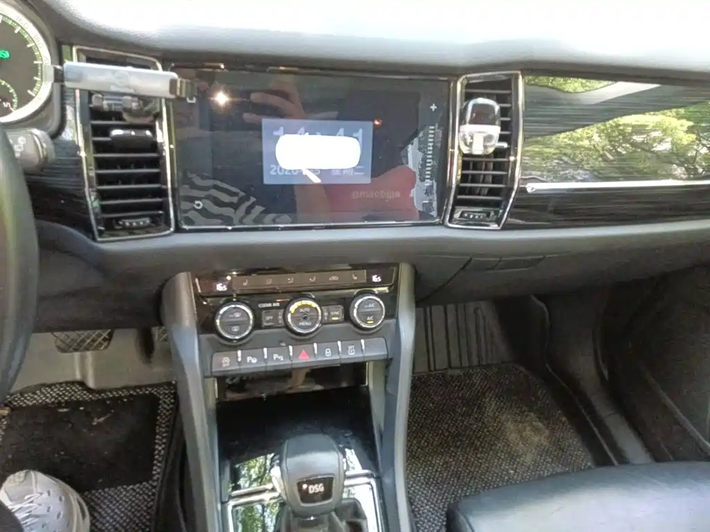 Škoda Kodiaq 2018 Facelift TSI330 7-seat 2WD Premium Luxury Edition фото 6