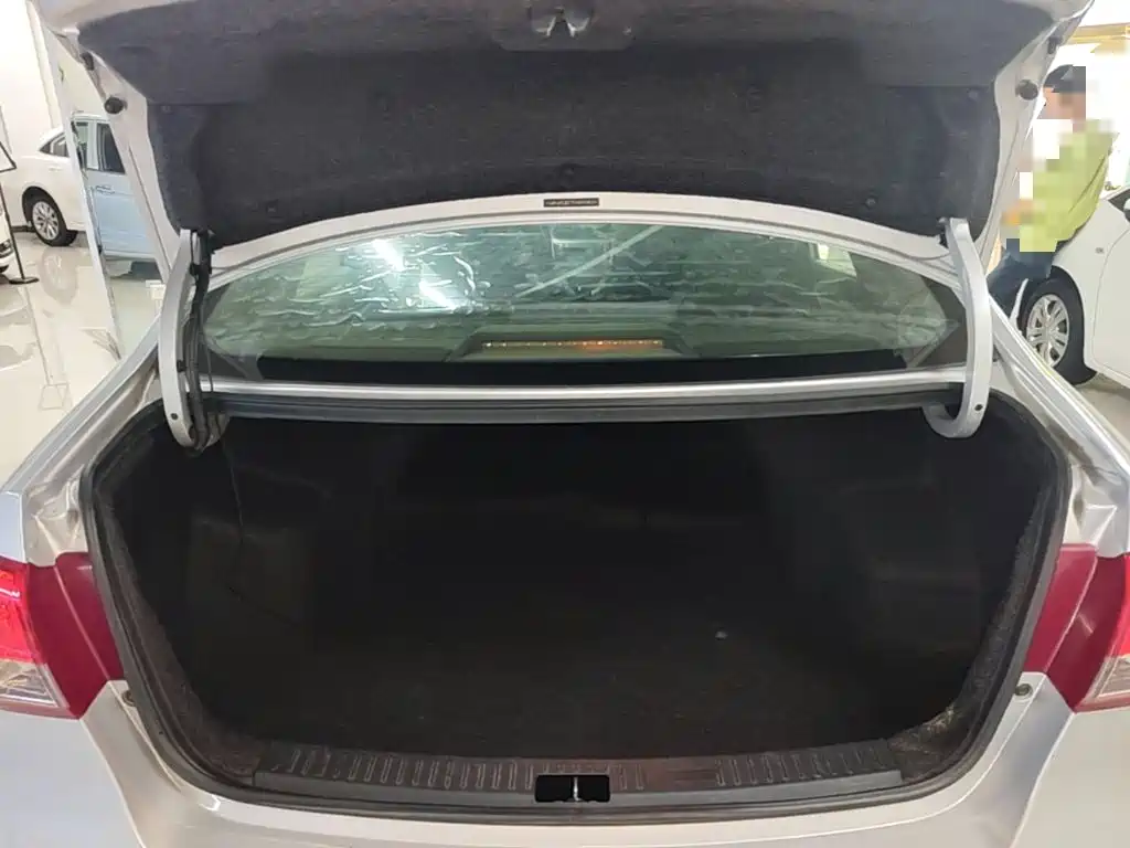 Photo 19 - Haima M3
