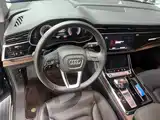 Photo 5 - Audi Q7