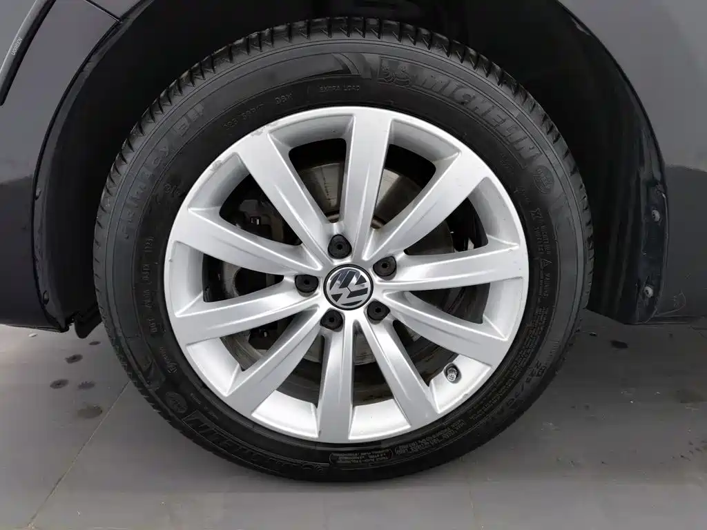 Volkswagen Sharan 2018 2018 380TSI Premium 6-Seater