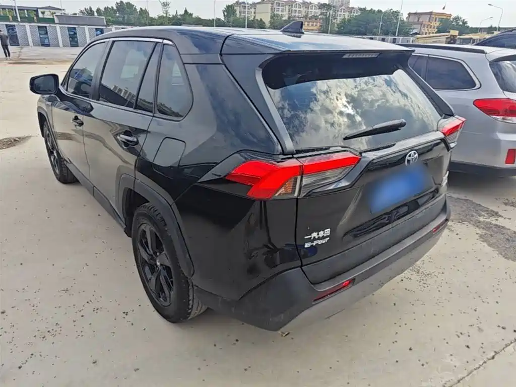 Toyota RAV4 Rongfang 2020 Hybrid 2.5L E-CVT 4WD Elite PLUS фото 23