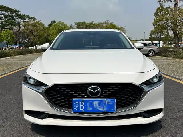 MAZDA 3 ANGKESAILA