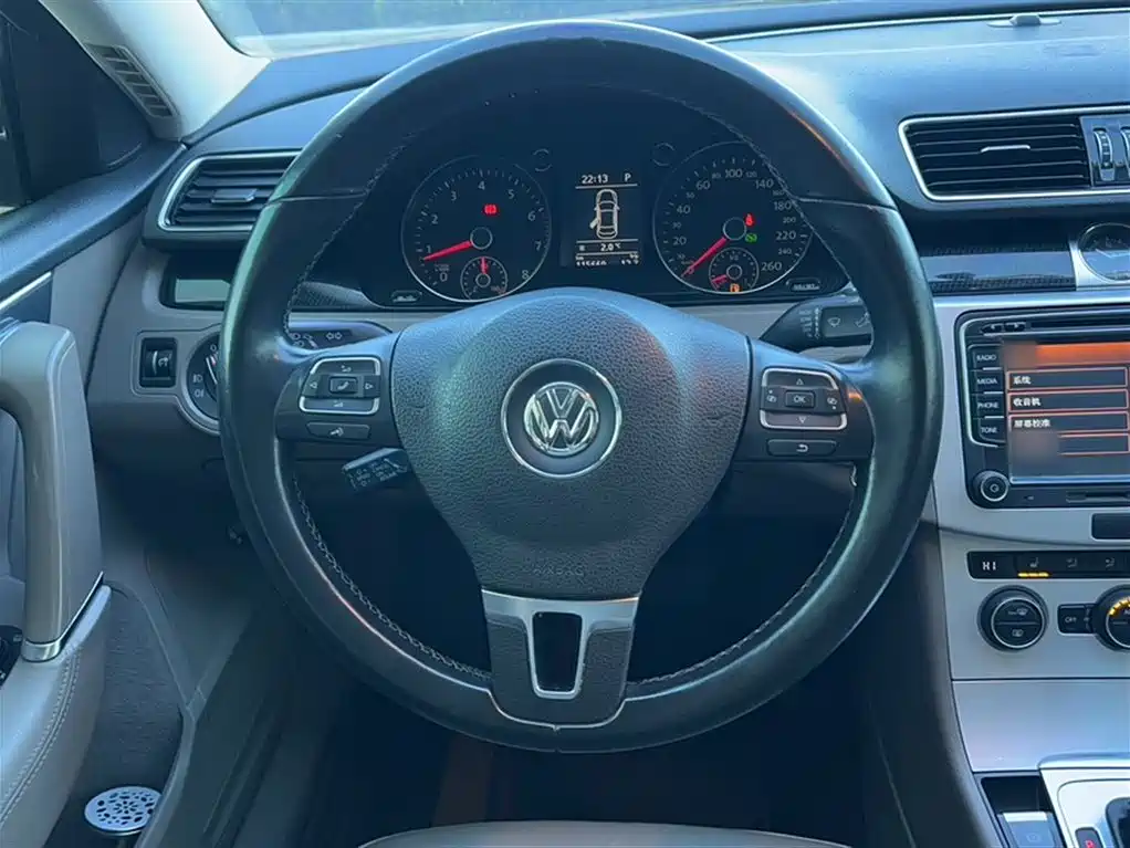 Volkswagen Magotan 2013 1.8TSI Luxury фото 6