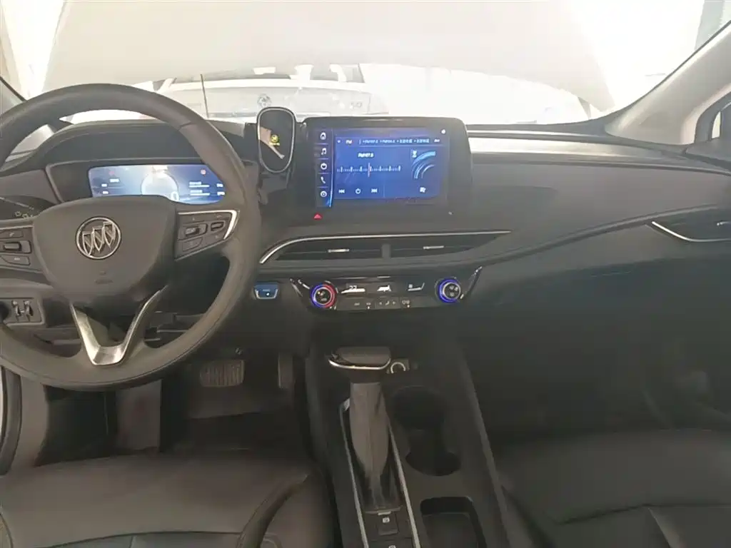 Buick Velite 6 2023 Facelift 430km Travel Edition фото 13