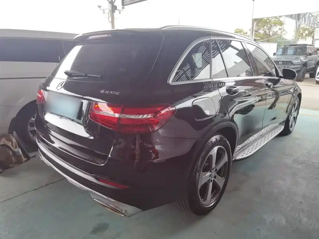 Mercedes-Benz GLC 2016 GLC 300 4MATIC Dynamic фото 7