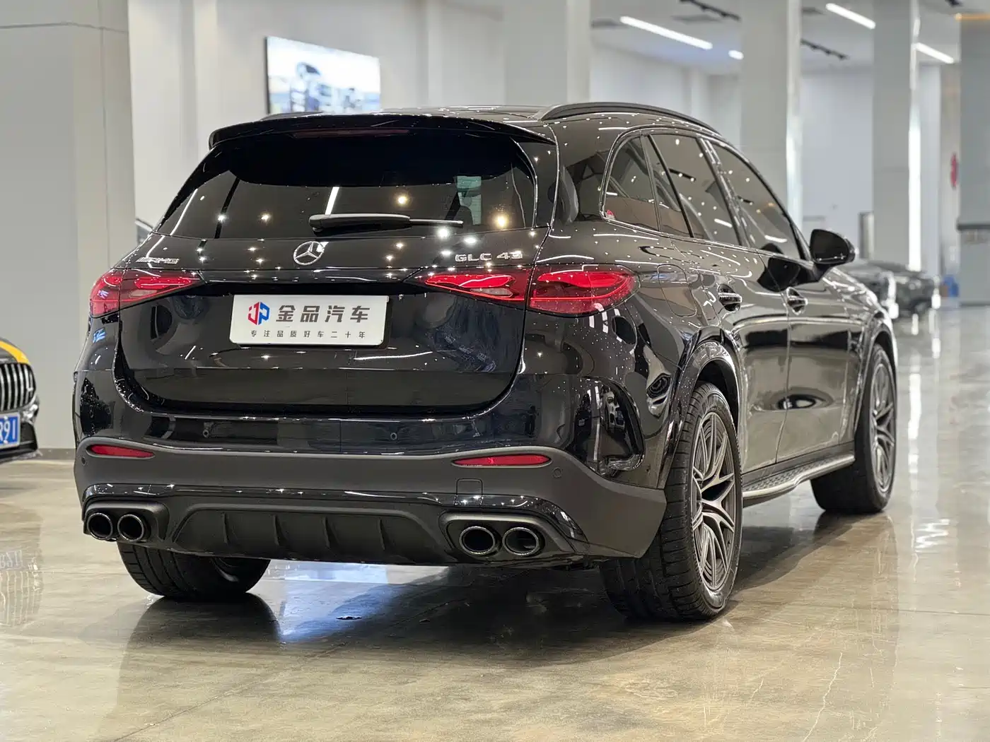 MERCEDES-BENZ GLC AMG