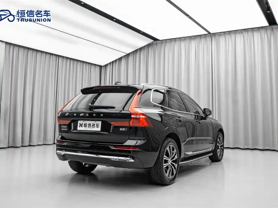 Фото 5 - Volvo XC60
