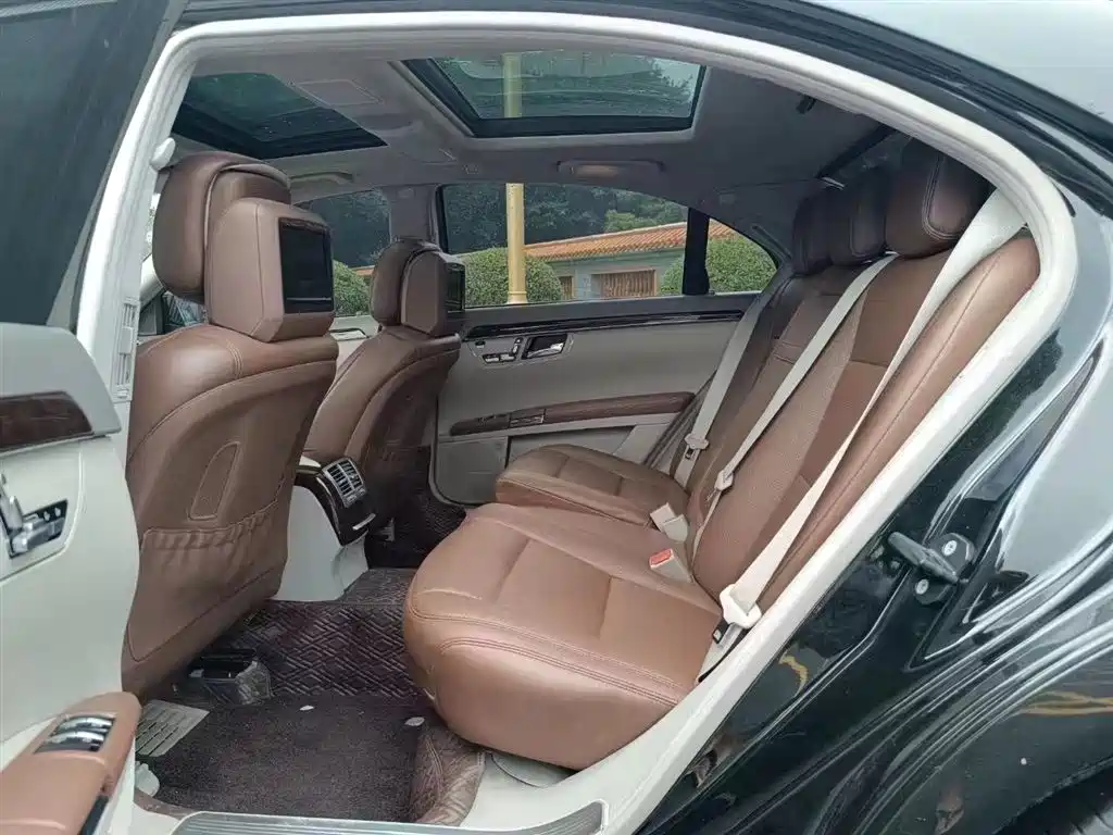 Mercedes-Benz S-Class 2010 Model S 400 L HYBRID фото 4