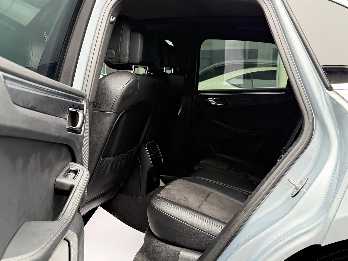 Porsche Macan 2018 Macan 2.0T фото 7