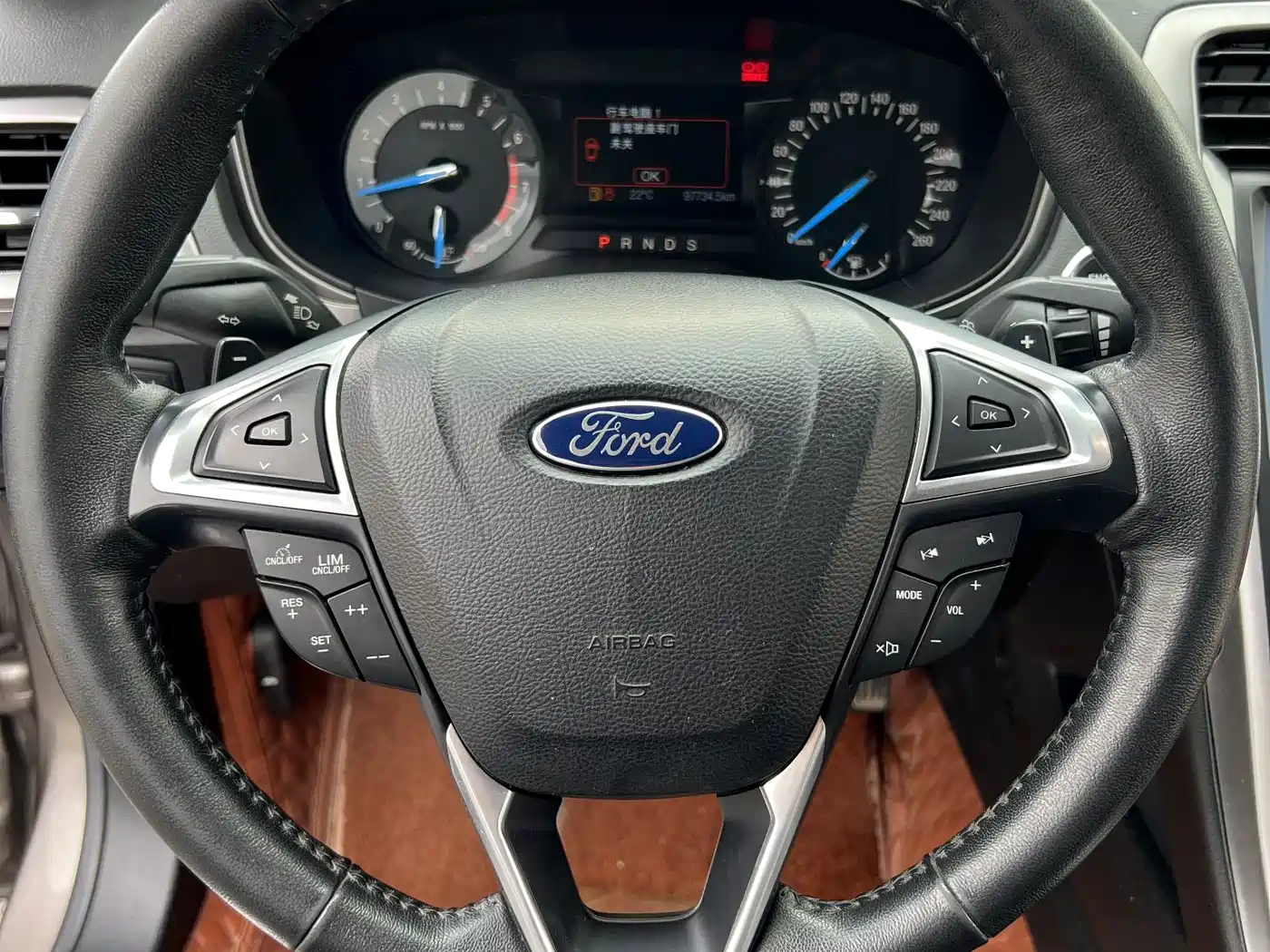FORD MONDEO