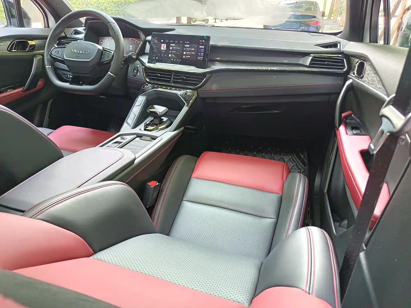 Lynk & Co 06 2020 1.5T Power Pro фото 15