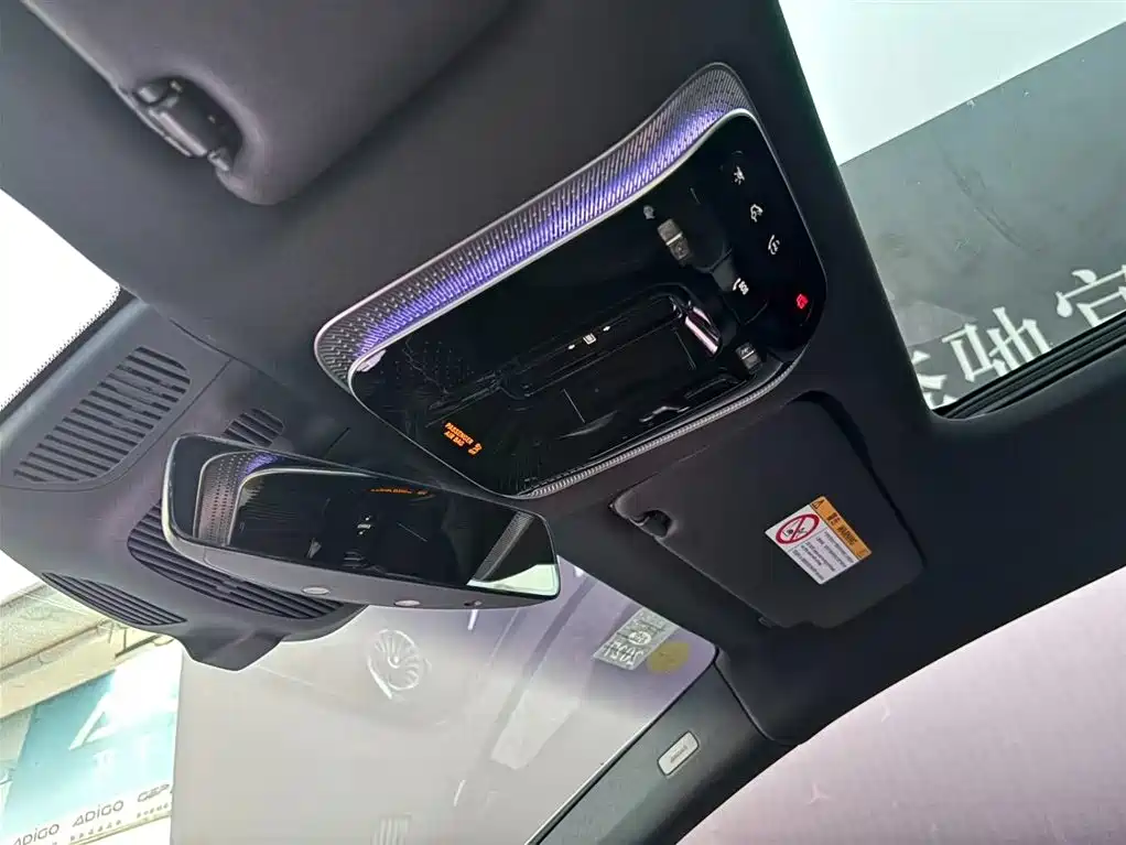 MERCEDES-BENZ EQS AMG