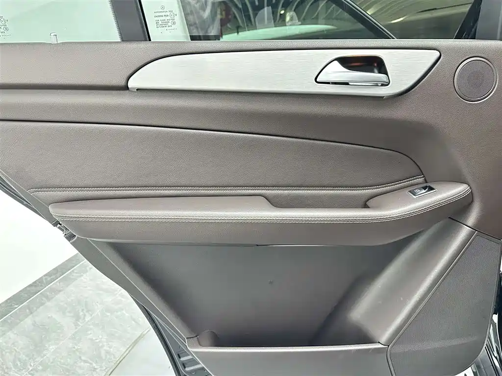 Mercedes-Benz GLS 2016 GLS 400 4MATIC Dynamic фото 41