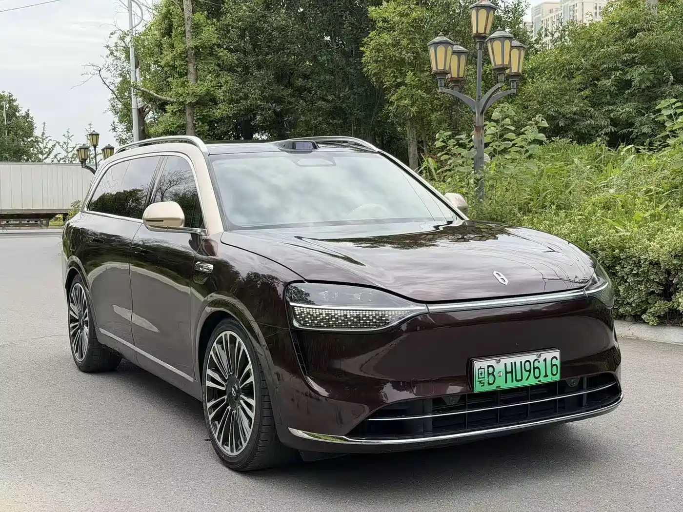 AITO Wenjie AITO M9 2025 Extended Range Ultra 52kWh 6-Seater фото 3