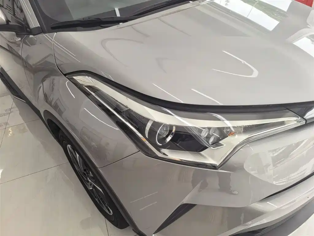 Toyota IZOA 2020 2.0L Yi Xiang Edition фото 13