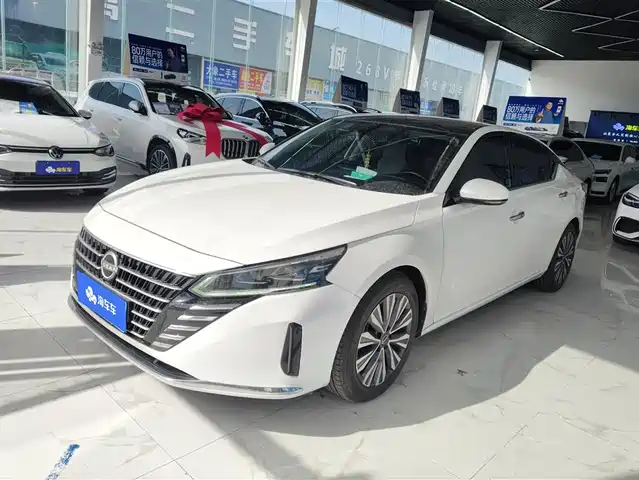 NISSAN TEANA