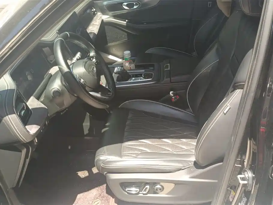 GAC Trumpchi Trumpchi GS8 2022 Pilot Series 2.0TGDI 2WD Luxury Smart Connect Edition (7-Seater) фото 9