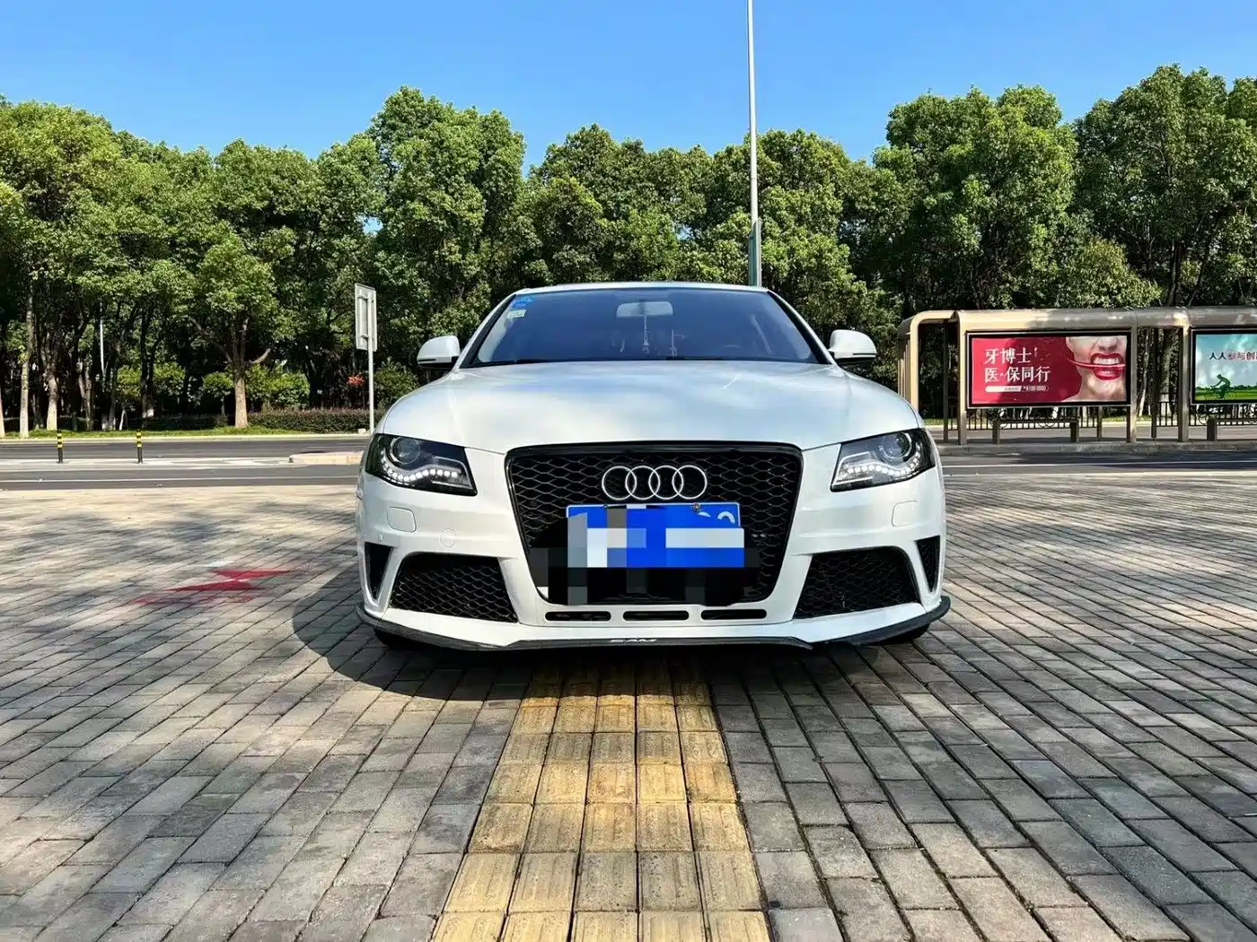 Audi A4L 2012 2.0 TFSI Auto Comfort фото 3