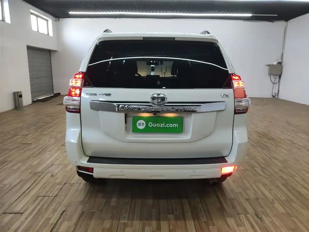 Toyota Prado 2016 3.5L Auto TX-L фото 6