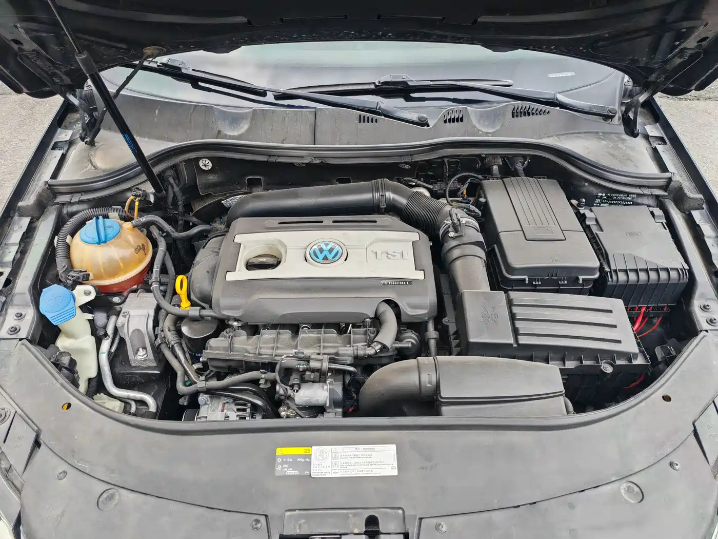 Volkswagen Magotan 2015 Facelift 1.8TSI Luxury фото 19