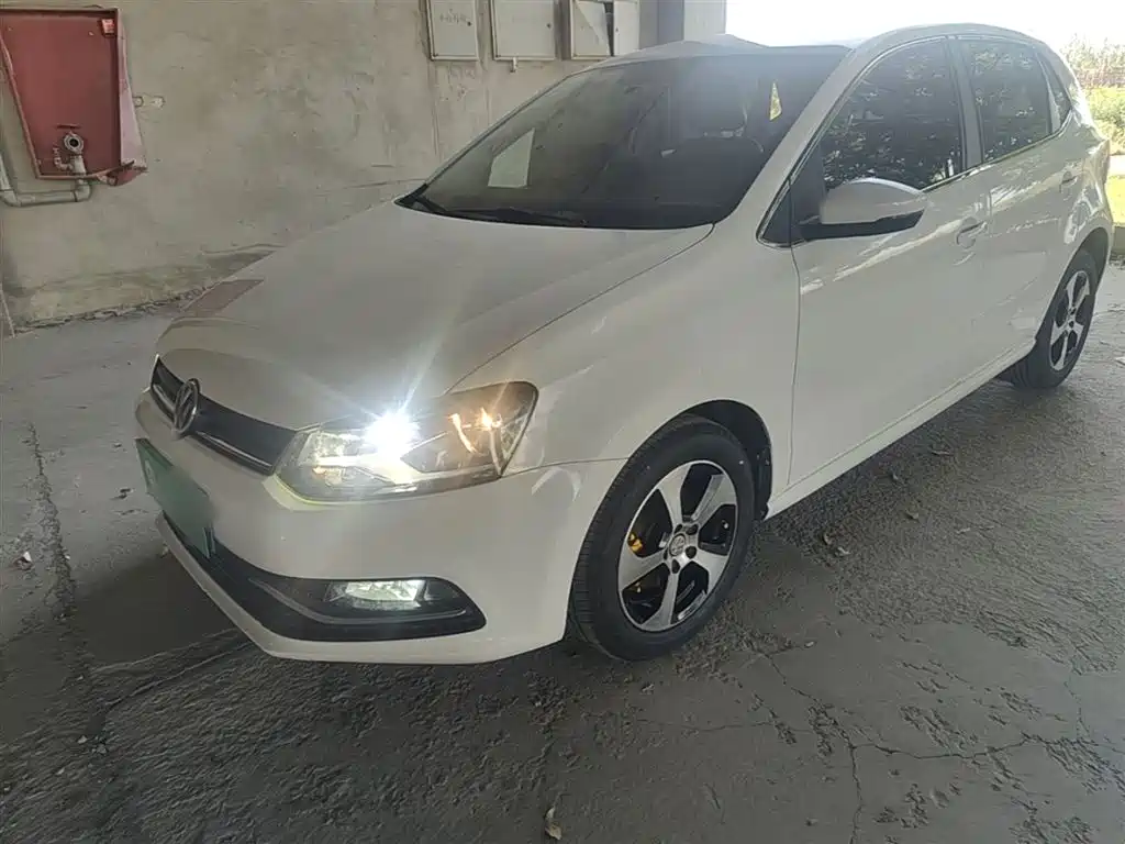 Volkswagen Polo 2016 1.4L Manual Trend