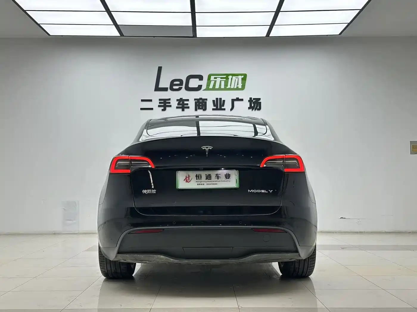 Tesla Model Y 2023 Rear-Wheel Drive Edition фото 5