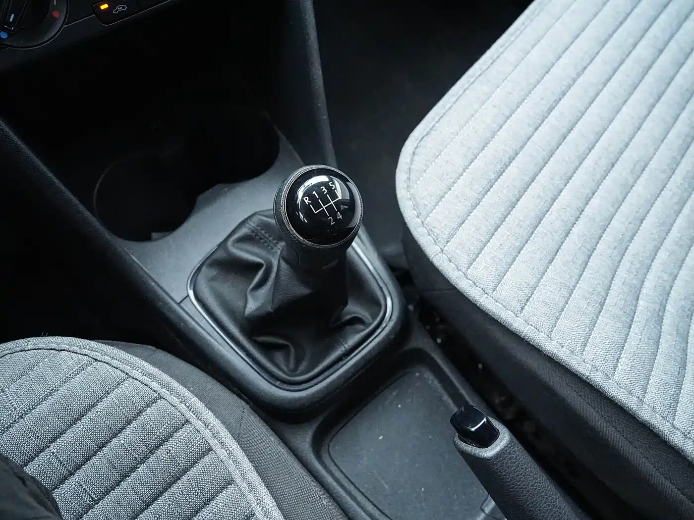 Volkswagen Polo 2016 1.4L Manual Trend фото 8
