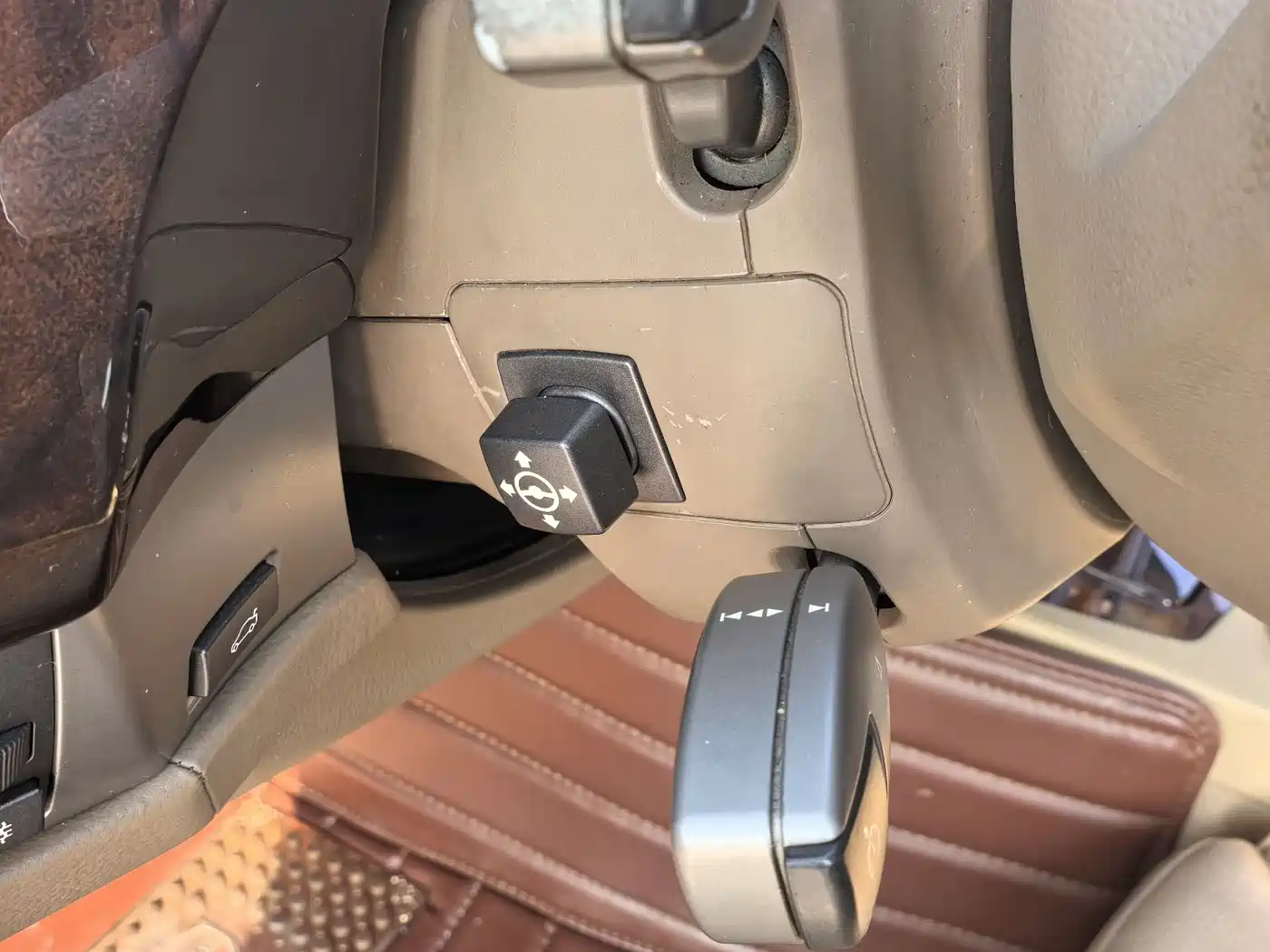 BMW 7 Series 2005 Model 760Li фото 15