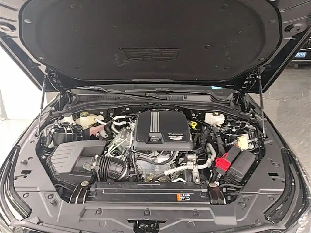 Cadillac CT5 2024 28T Luxury Model Pro фото 20