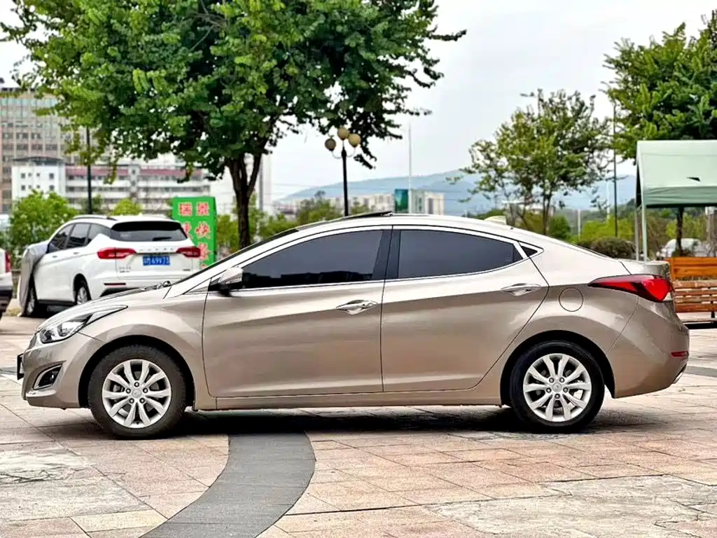Hyundai Langdong 2017 2016 1.6L Automatic Premium Edition