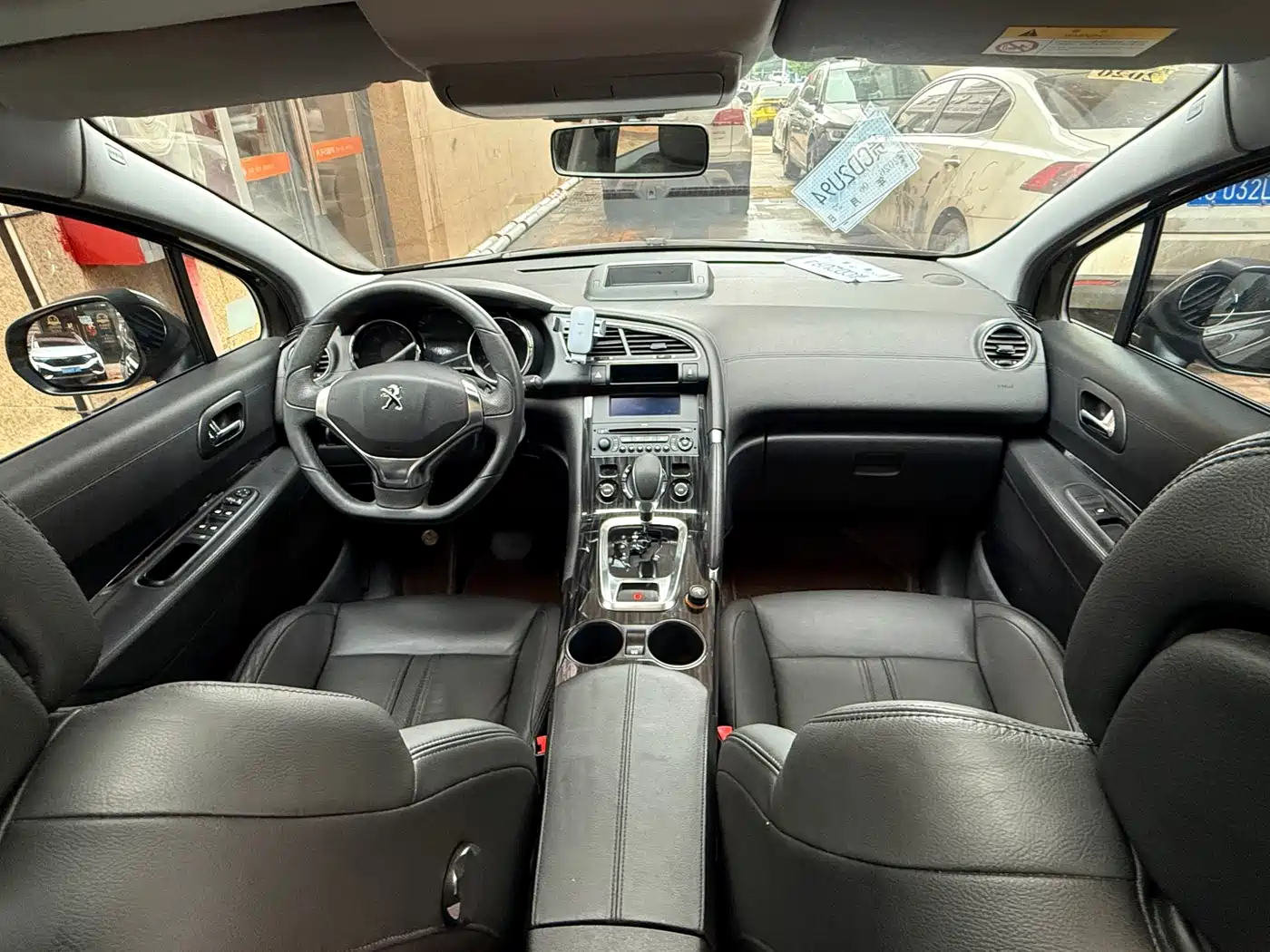 Peugeot 3008 2013 2.0L Automatic Trend Edition фото 8