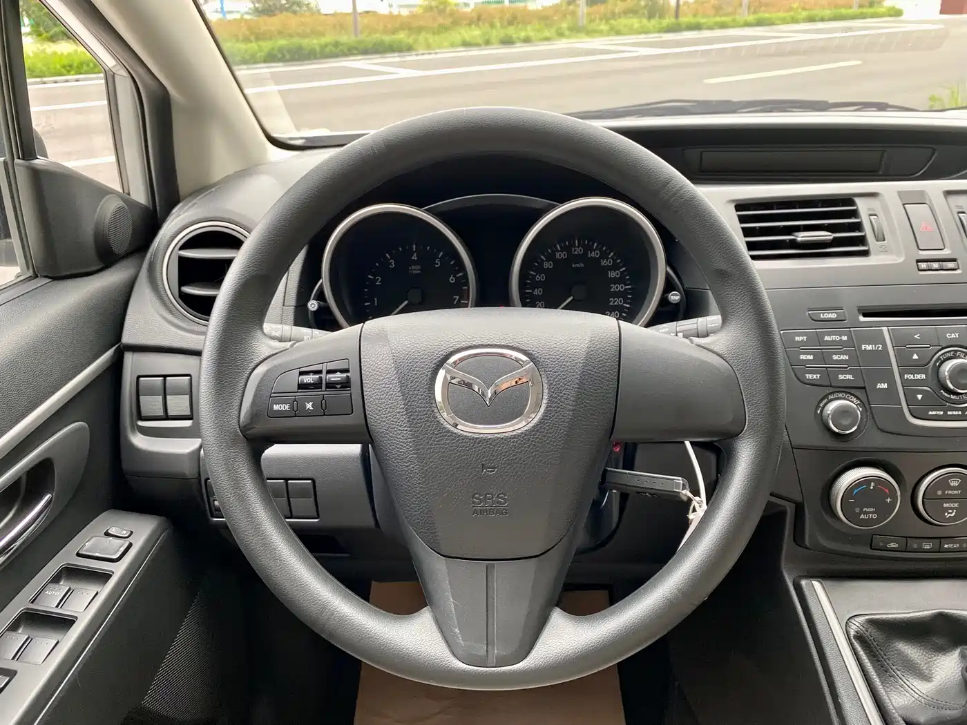 Mazda Mazda5 2013 2.0L Manual Comfort фото 14