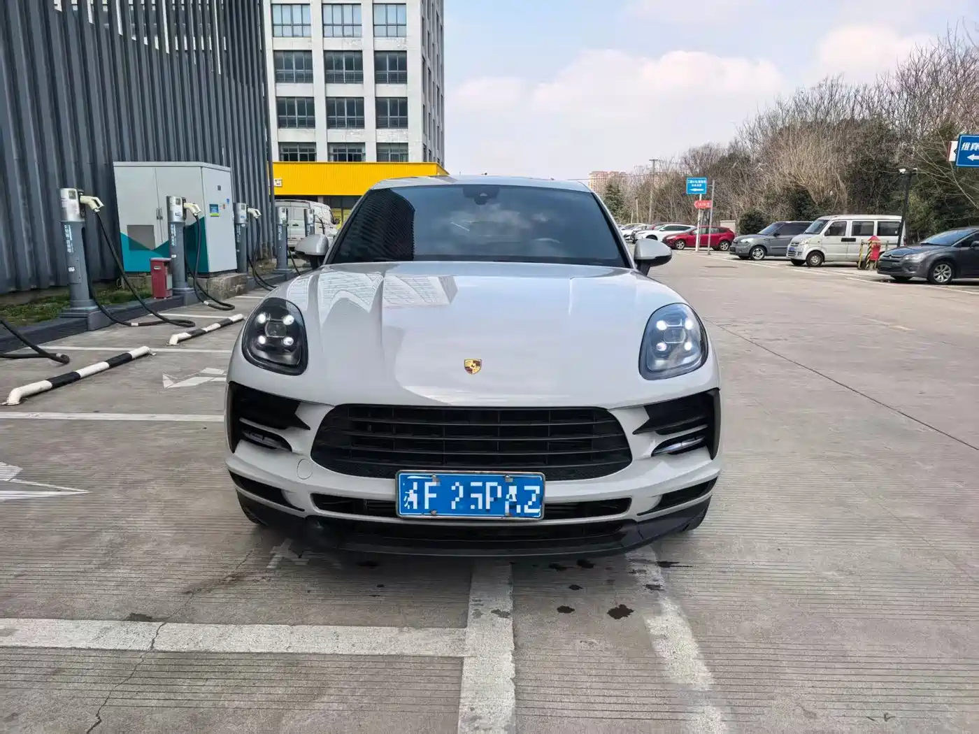 Porsche Macan 2021 Macan 2.0T фото 2