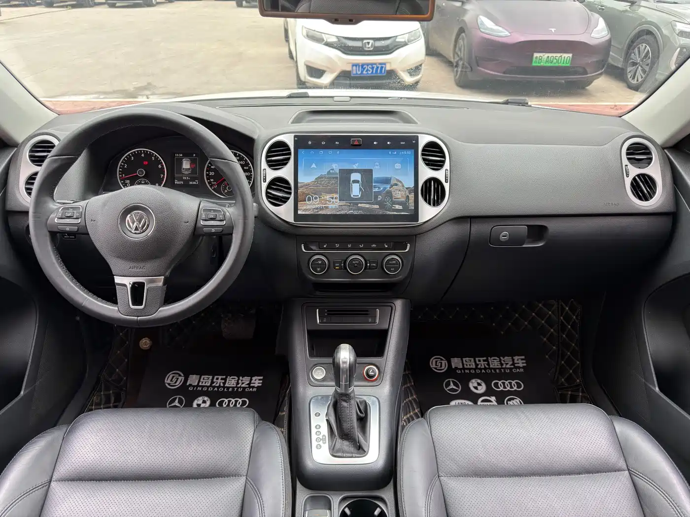 Volkswagen Tiguan 2015 1.8TSI Automatic 2WD Highline фото 11