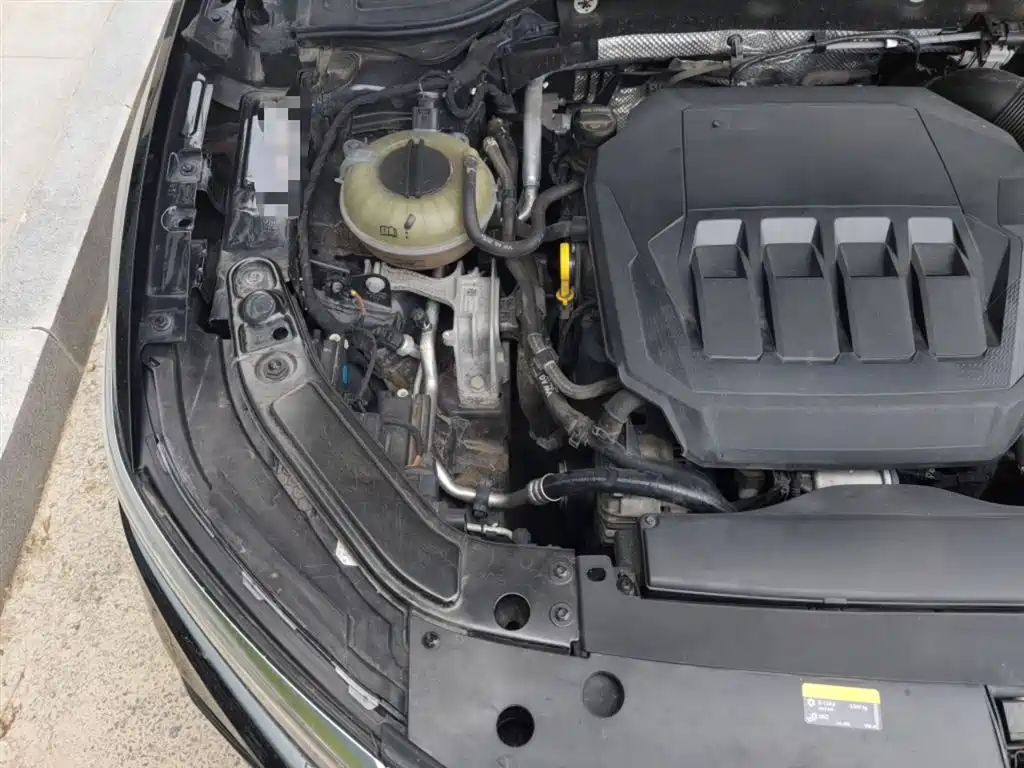 Volkswagen Passat 2022 330TSI Luxury Edition фото 21