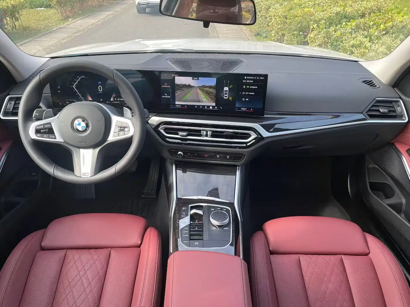 BMW 3 Series 2024 325Li M Sport Package фото 6
