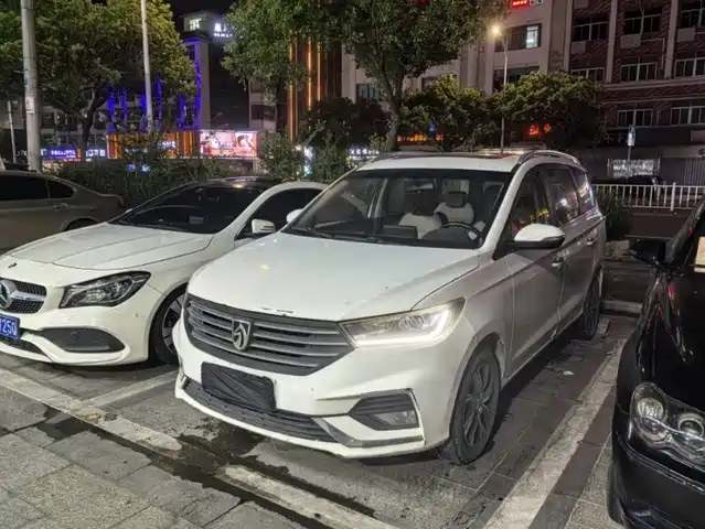  Baojun Baojun 360 2018 1.5L Manual Luxury Model China V