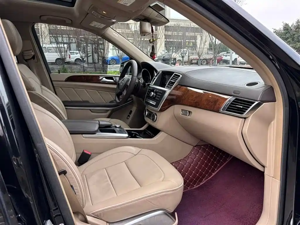Mercedes-Benz GL-Class 2014 GL 350 CDI 4MATIC фото 7