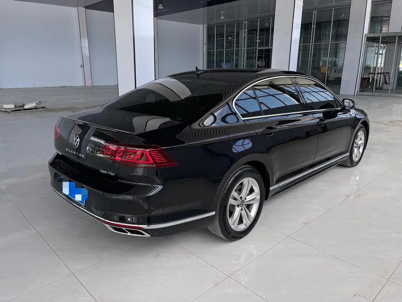 Volkswagen Magotan 2023 2 Million Units Commemorative Edition 280TSI DSG Comfort фото 16